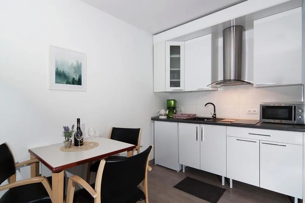 Apartments Talic Fazana